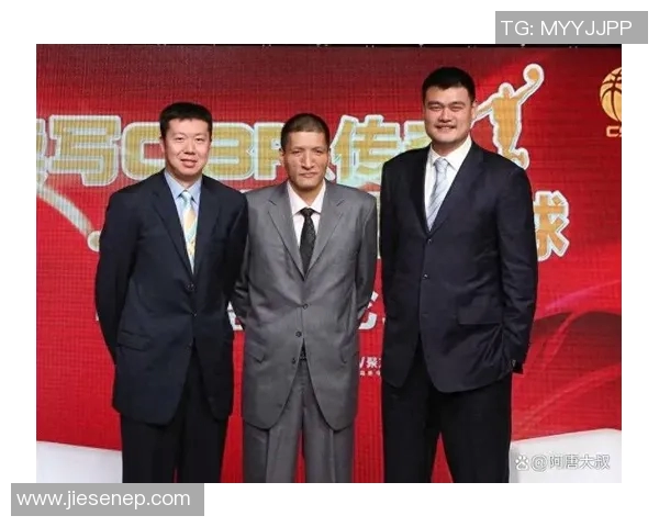 王治郅与姚明深厚友谊的背后故事与篮球生涯的交织回忆 王治郅与姚明深厚友谊的背后故事与篮球生涯的交织回忆