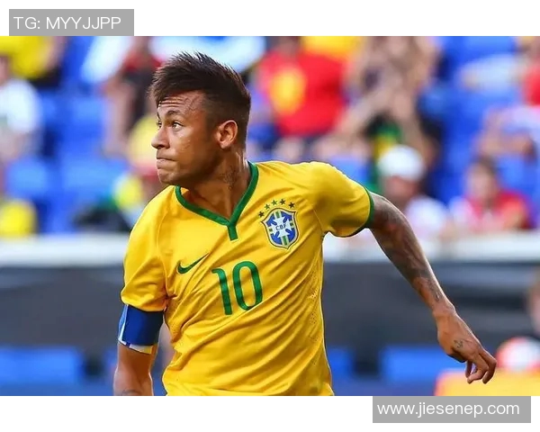 足球明星风采尽显瞬间捕捉让我们一起感受绿茵场上的激情与荣耀 足球明星风采尽显瞬间捕捉让我们一起感受绿茵场上的激情与荣耀