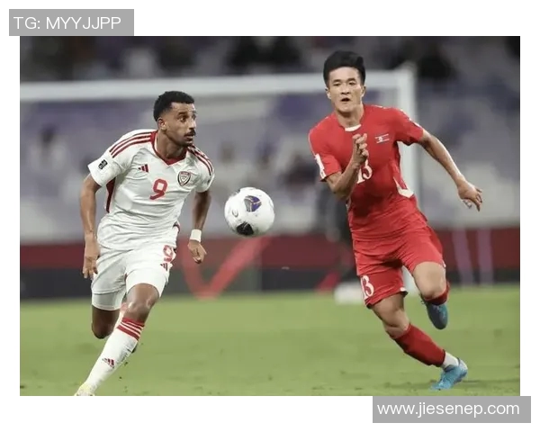 昔日足球明星重聚同框再现辉煌岁月引发球迷热议与怀旧情怀