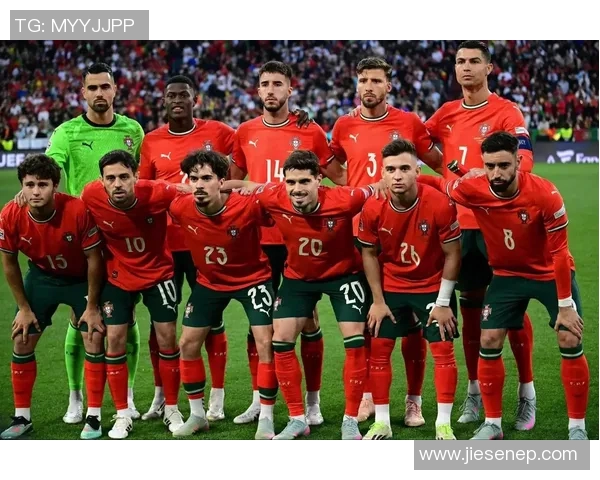 起蒙语名字的足球明星们如何影响全球足球文化与年轻球员成长