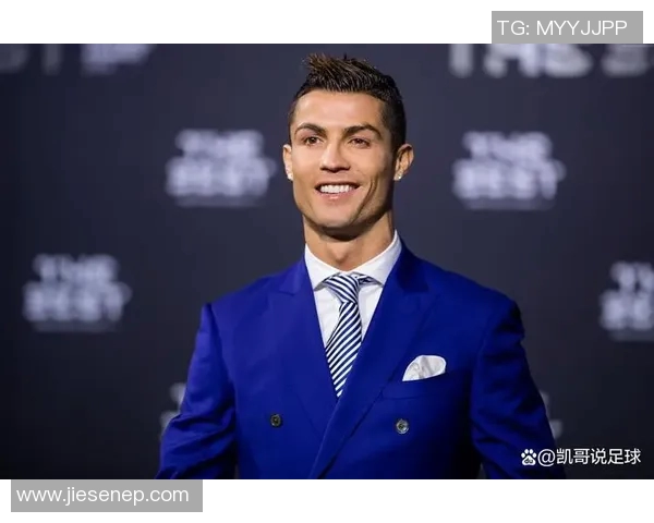 98号球衣的足球明星盘点与他们的辉煌成就解析 98号球衣的足球明星盘点与他们的辉煌成就解析