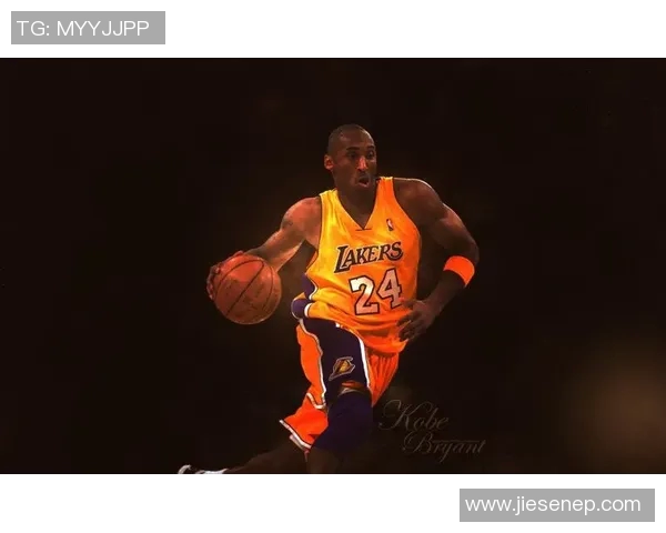 NBA篮球明星精彩瞬间的篮球照片集锦，感受他们的热血与激情