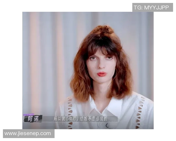 篮球明星阿诺女友的甜蜜生活揭秘与爱情故事分享